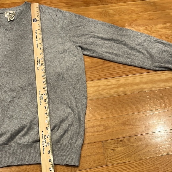L.LBEAN mens vneck cotton/ cashmere blend size xlarge. - Picture 6 of 7
